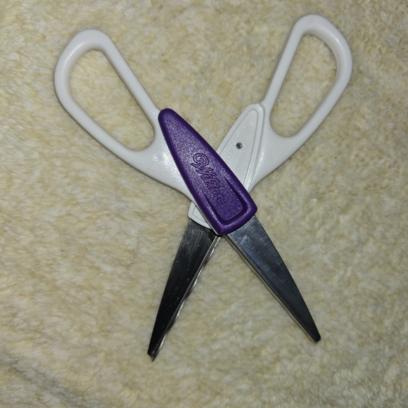 Wilton scissors. - Picture 3 of 5